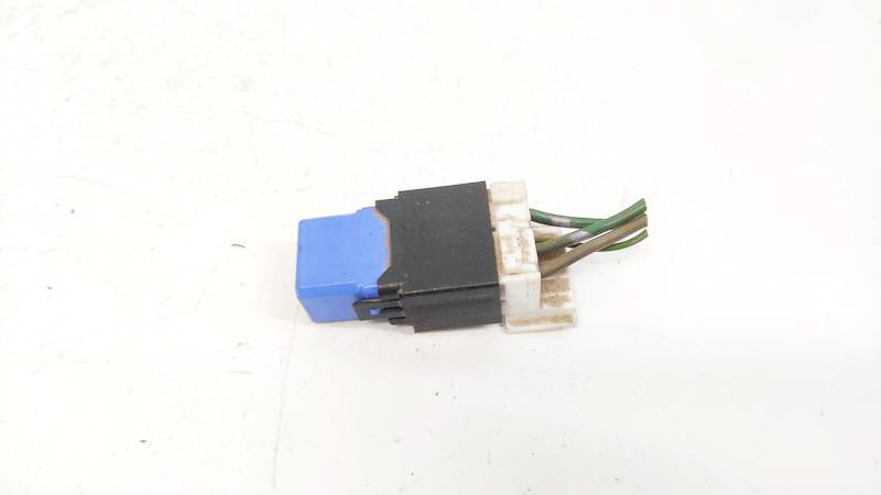 2523079944 Nissan Note 2006 Relay module