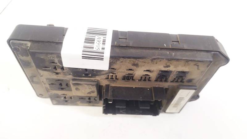 56050066AC Jeep Grand Cherokee 2005 Fuse box - Thumbnail 2