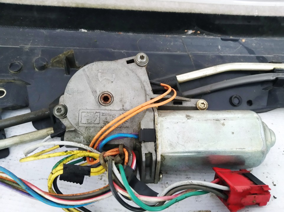 used used Sunroof Motor Renault Megane 2001 2.0L EIS00923543 Used