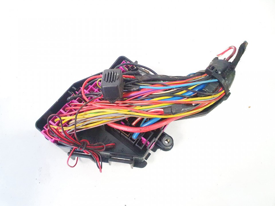 8D1941824 Volkswagen Golf 1999 Fuse box - Thumbnail 3