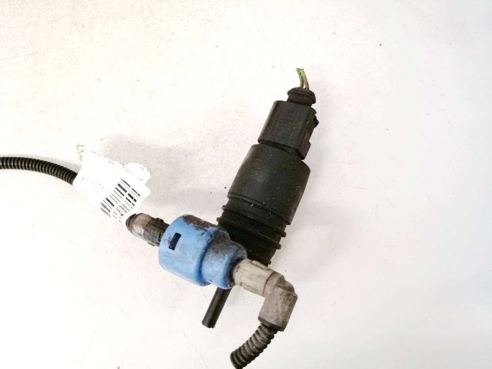 V10080204 Skoda Octavia 2008 Насос омывателя - Thumbnail 2