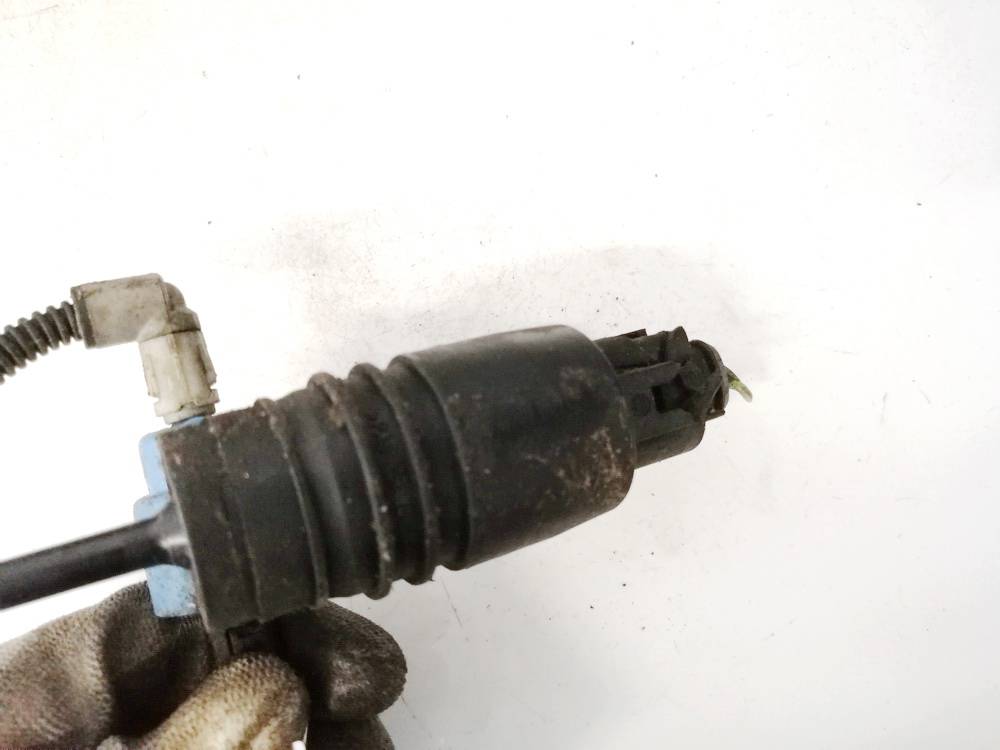 V10080204 Skoda Octavia 2008 Насос омывателя - Thumbnail 3