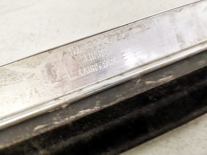 4A0853284E Audi A6 1996 Glass Trim Molding-weatherstripping - FRONT RIGHT - Thumbnail 3