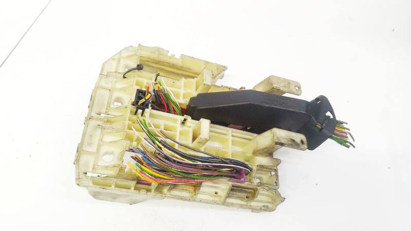 Volvo XC 90 2005 Skrzynka bezpieczników - Thumbnail 2