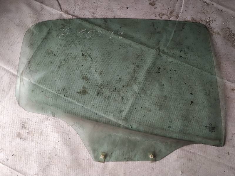 AS2 Peugeot 207 2007 Oven lasi - TAKANA OIKEALLA