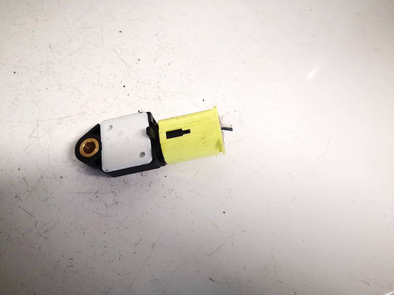 8983102080 Toyota Corolla 2007 Srs Airbag crash sensor - Thumbnail 3