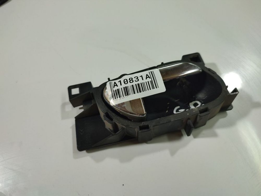 12E05 Citroen C4 2005 Wewnętrzna klamka drzwi - TYLNE PRAWE
