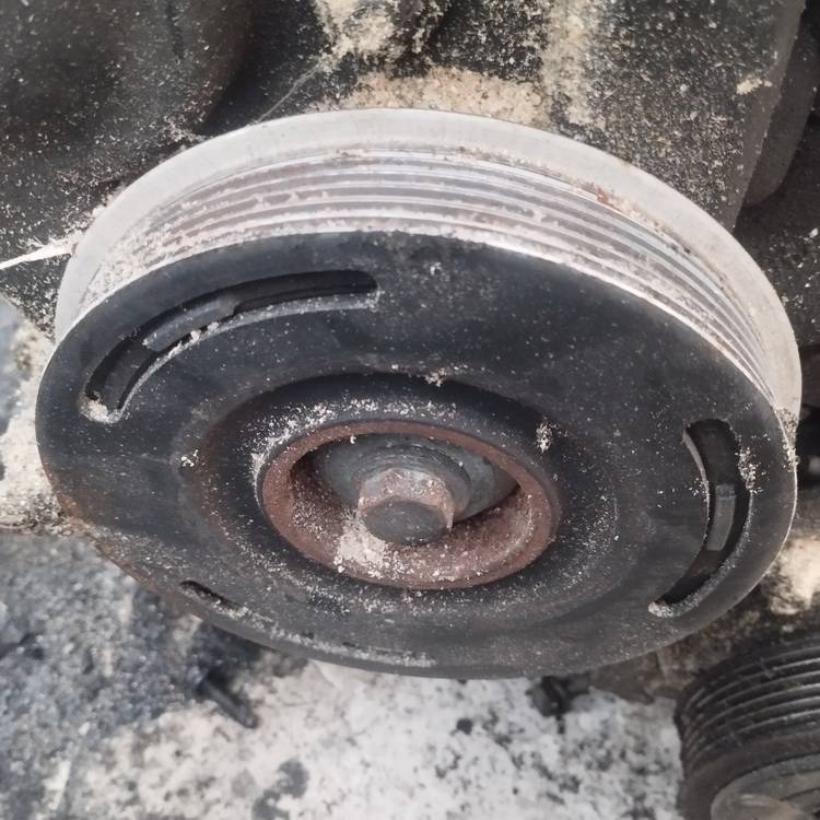 Ford Fusion 2002 Crankshaft Belt Pulley - Thumbnail 2