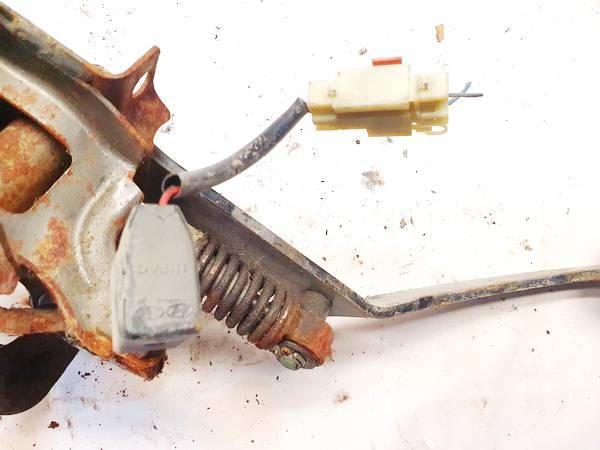 Hyundai H-1 2007 Stabdziu zibintu daviklis (rele-varlyte) - Thumbnail 2