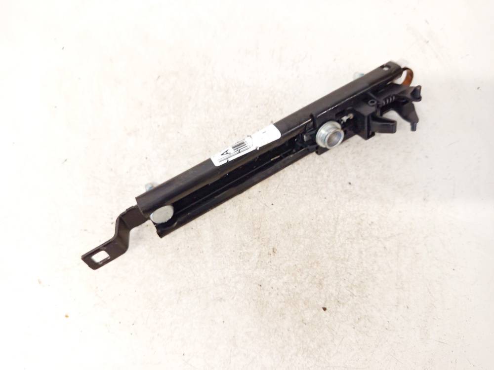 13166032 Opel Astra 2008 Seat belt adjustment rail - FRONT RIGHT