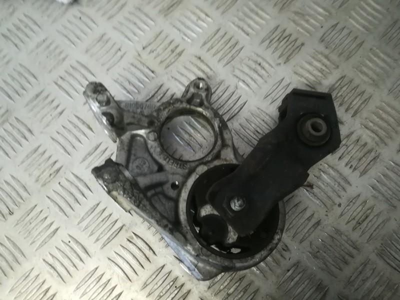 81090780 Ford Focus 2006 Engine Mounting and Transmission Mount (Engine support)