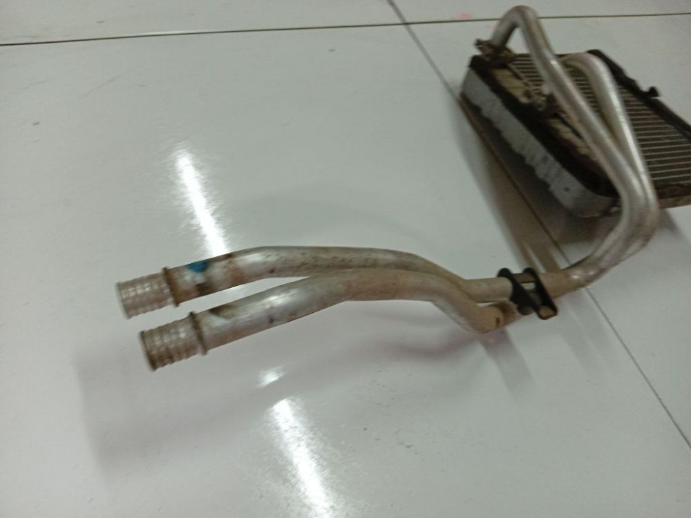 BMW 3-Series 2004 Радиатор отопителя - Thumbnail 2