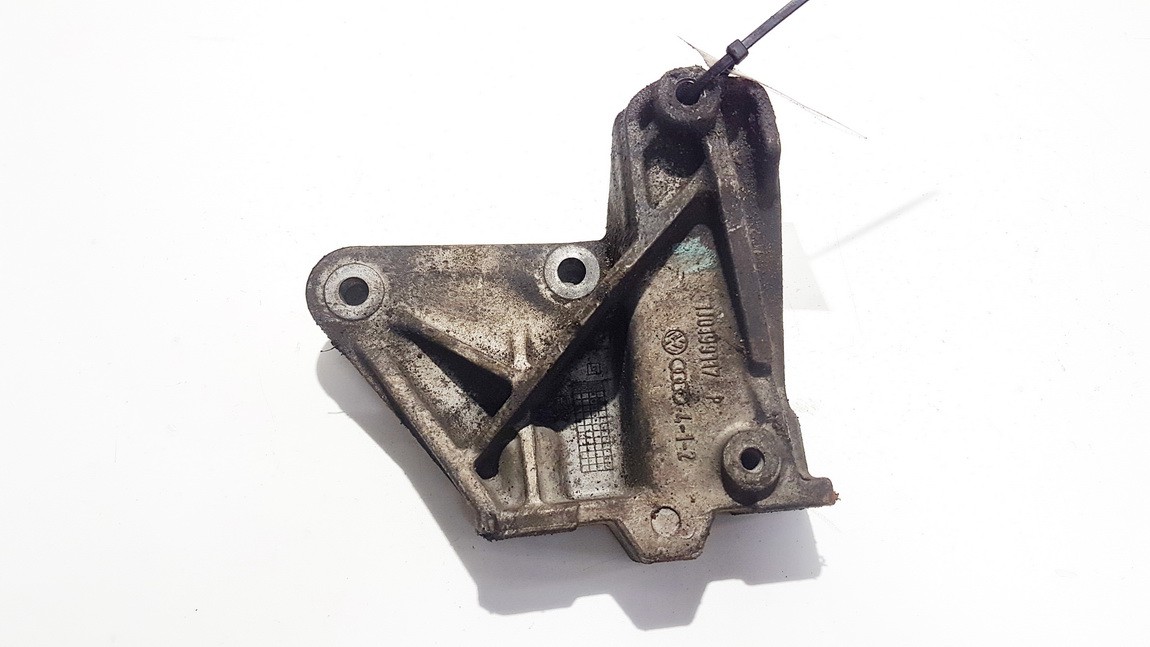 1J0199117P Volkswagen Golf 1999 Engine Mount Bracket and Gearbox Mount Bracket