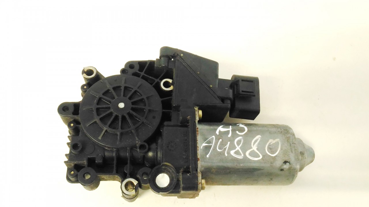 119024113 Audi A3 1999 Window Motor - REAR RIGHT