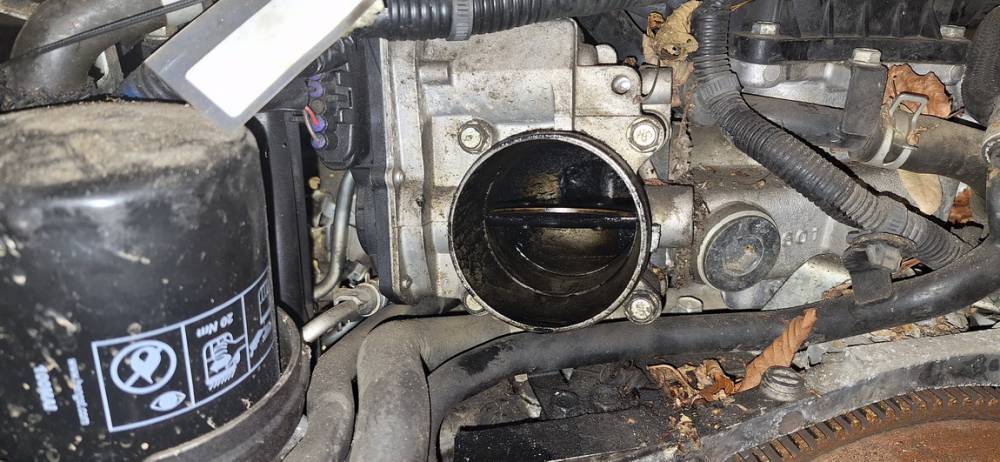 Subaru Outback 2010 High Flow Throttle Body Valve (Air Control Valve) - Thumbnail 3