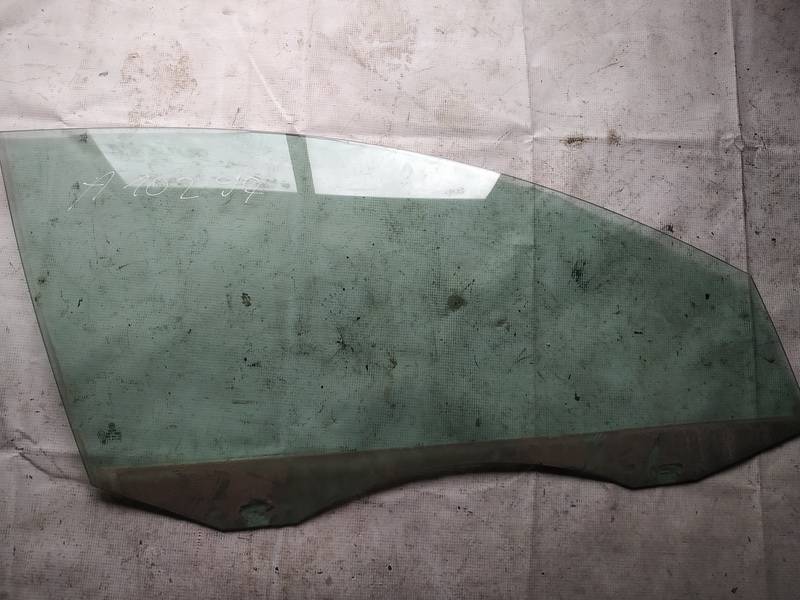 AS2 Volkswagen Passat 2006 Duru stiklas P.D.