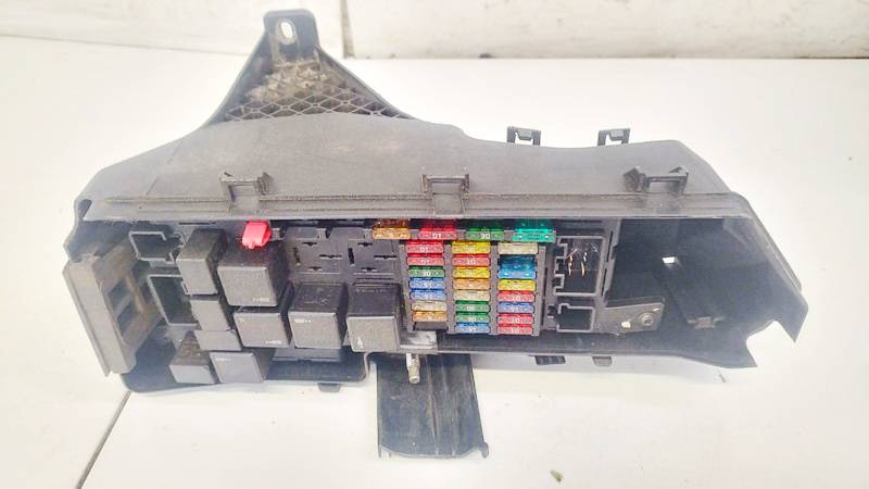 9494210 Volvo XC 90 2005 Skrzynka bezpieczników