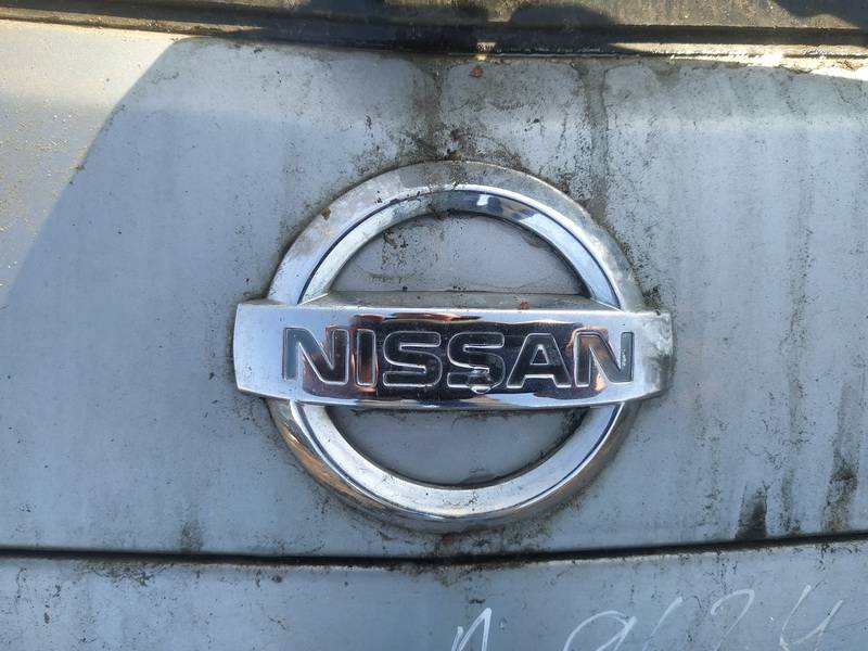 Nissan Primera 2003 Tylna plakietka (emblemat) - TYLNE