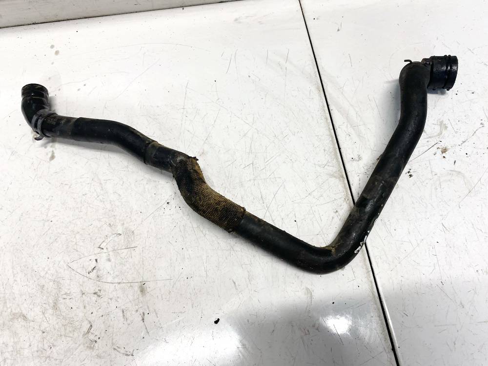 Audi Q3 2014 Manguera-Tubo del líquido refrigerante