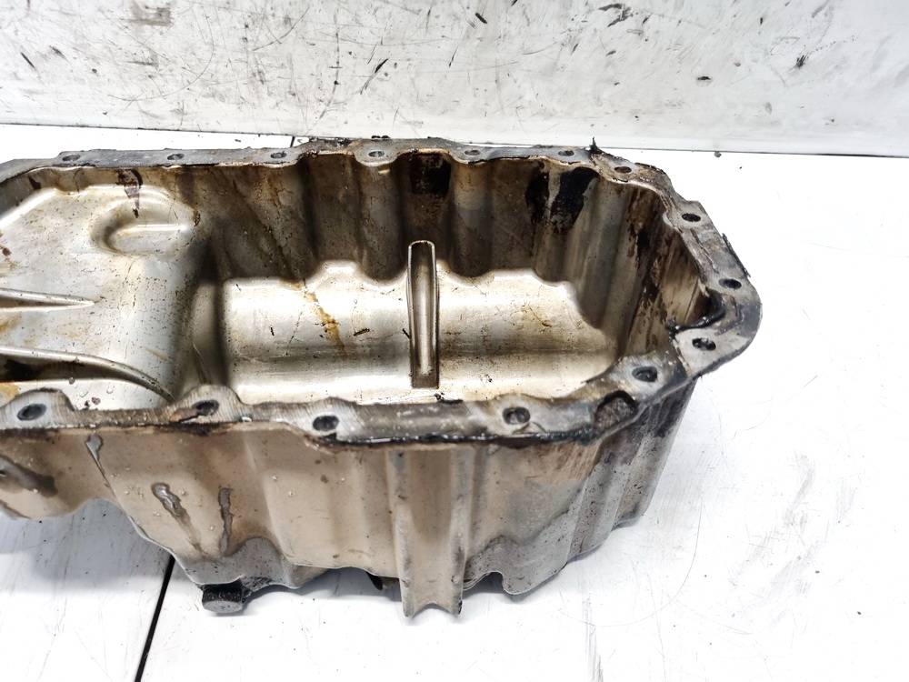 03C103603T Skoda Yeti 2012 Motora karteris - Thumbnail 2