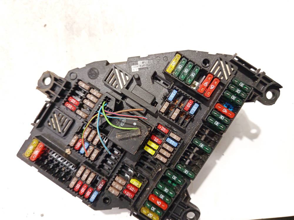 926492301 BMW 5-Series 2014 Fuse box