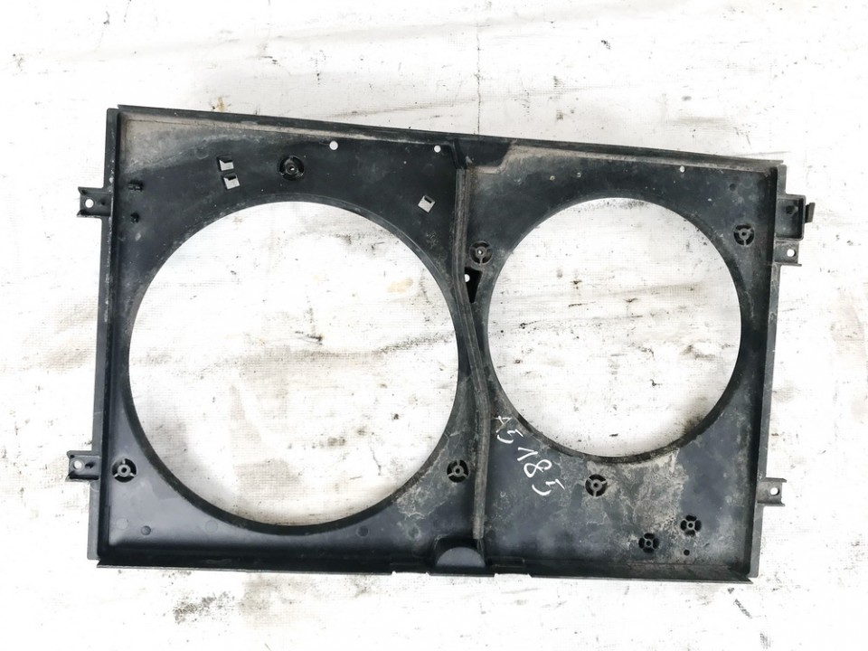 1J0121207M Skoda Octavia 1999 Of Fan Housing - Thumbnail 2