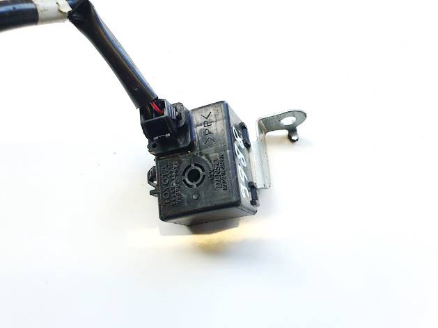 8665013010 Toyota Avensis 2003 Relejs