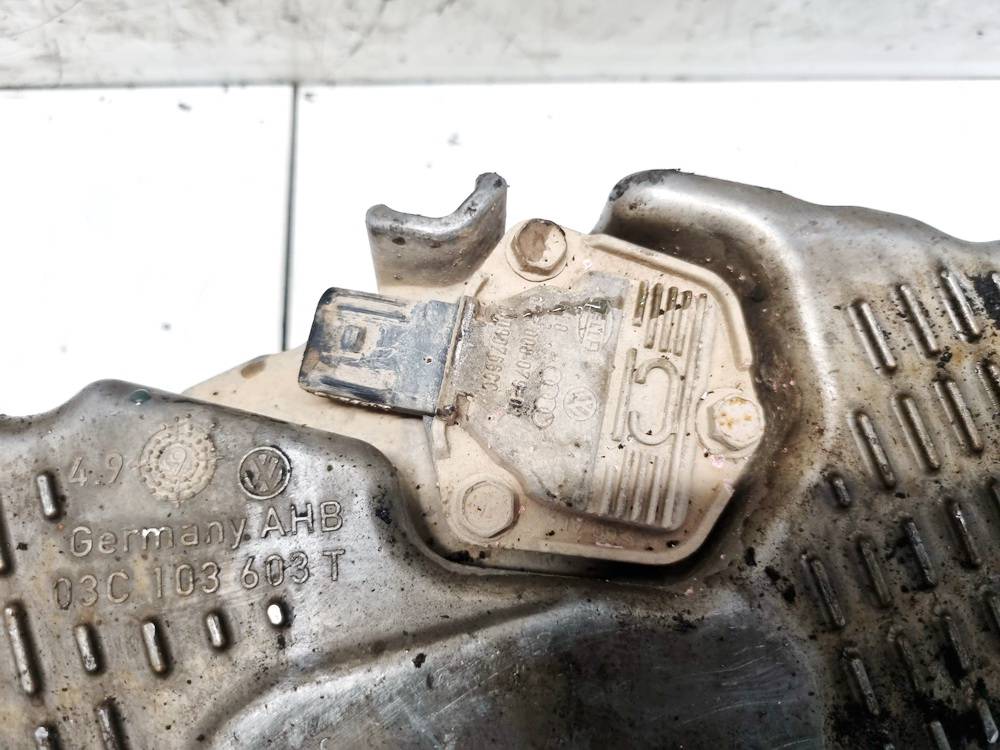 1J0907660C Skoda Yeti 2012 Eļļas devējs