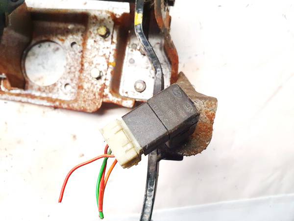 938103K000 Hyundai H-1 2007 Stabdziu zibintu daviklis (rele-varlyte) - Thumbnail 3