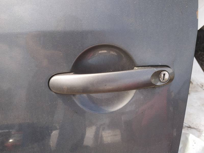 Volkswagen Touran 2004 Door Handle Exterior - FRONT LEFT - Thumbnail 2