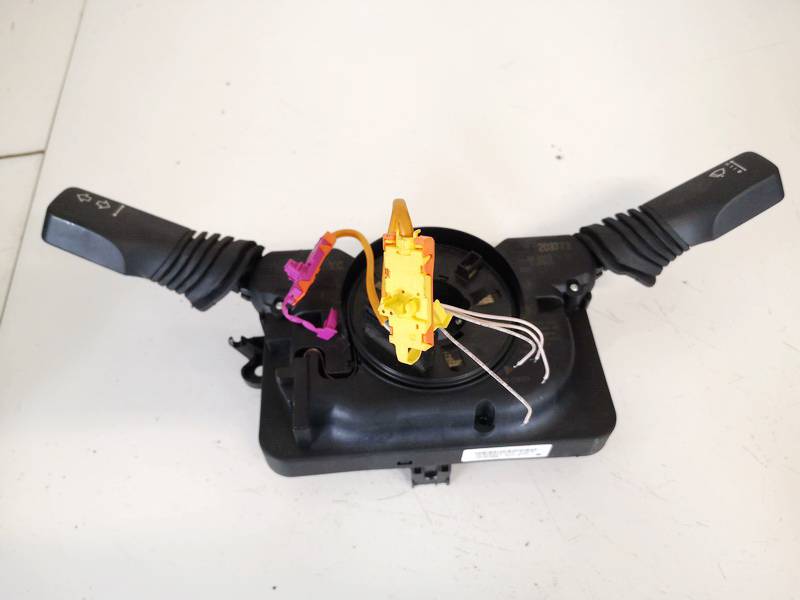 13198906XC Opel Astra 2006 Turn Indicator and wiper stalk switch