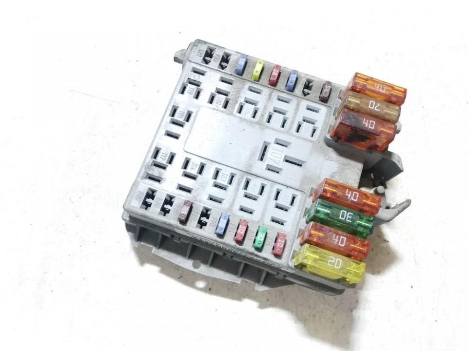 51763770 used Fuse box Fiat Doblo 2010 1.3L 30EUR EIS00783583 Used