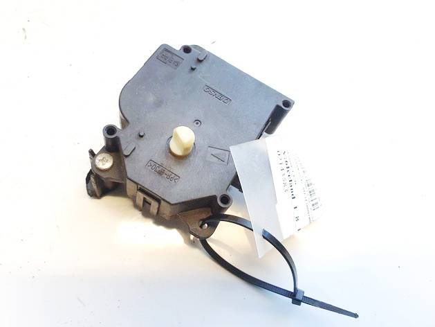 MF1138002800PLS Toyota Auris 2007 кронштейн моторчика заслонки отопителя - Thumbnail 3