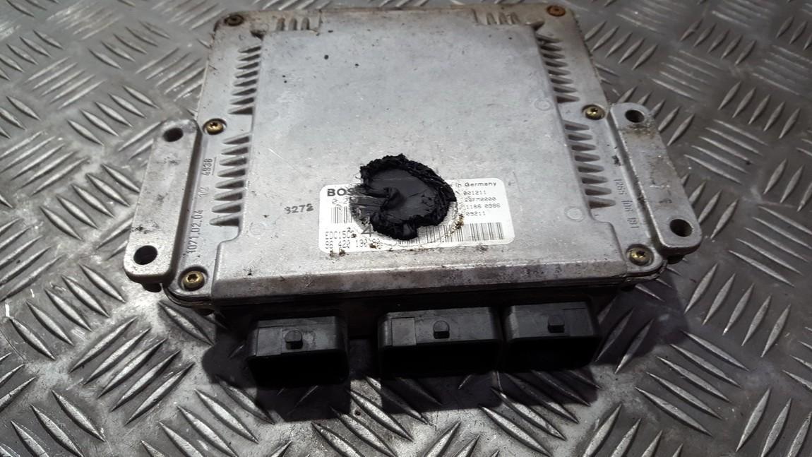 9642013080 Citroen Xsara Picasso 2000 Moottorin ohjainyksikkö