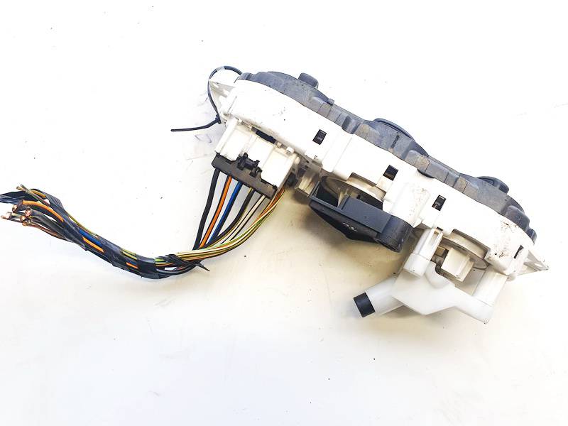 3M5T19980AD Ford Focus 2007 Climate Control Panel (heater control switches) - Thumbnail 3