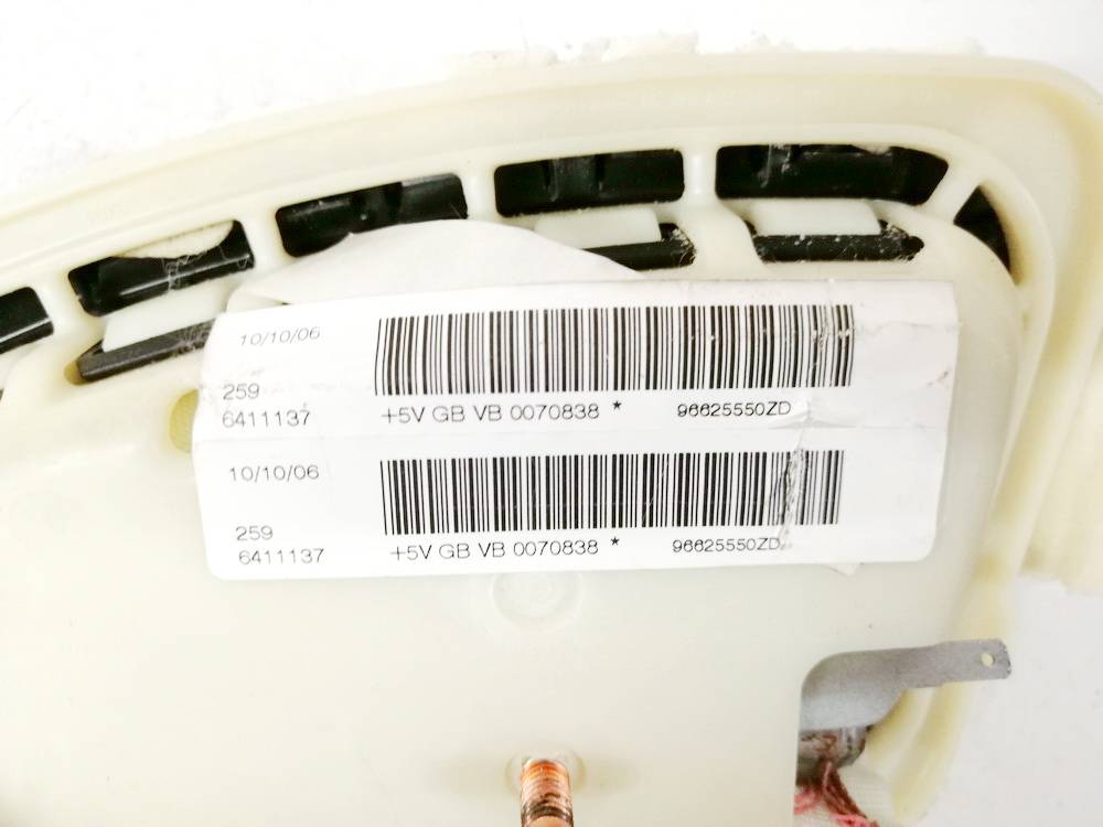 2801600A Audi A6 2001 Sedynes varikliukas P.K. - Thumbnail 3