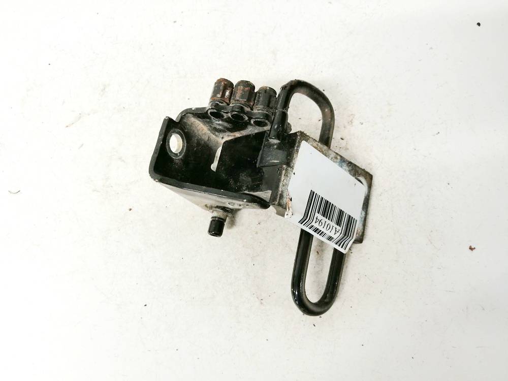 8E0831412B Audi A3 2005 Door Hinge - FRONT