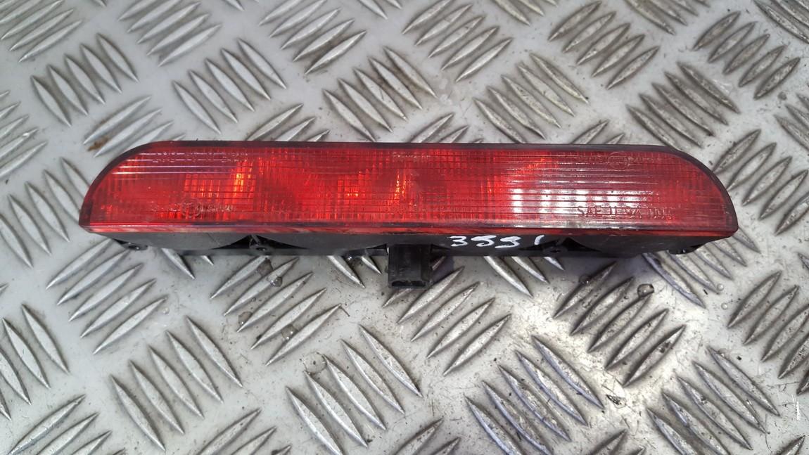 0996400 Audi A4 1996 Papildomas stop zibintas