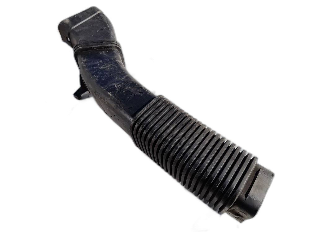 1371ZB781159703 BMW 5-Series 2012 Intake Hose (Air HOSE)(Air Pipe) - Thumbnail 3