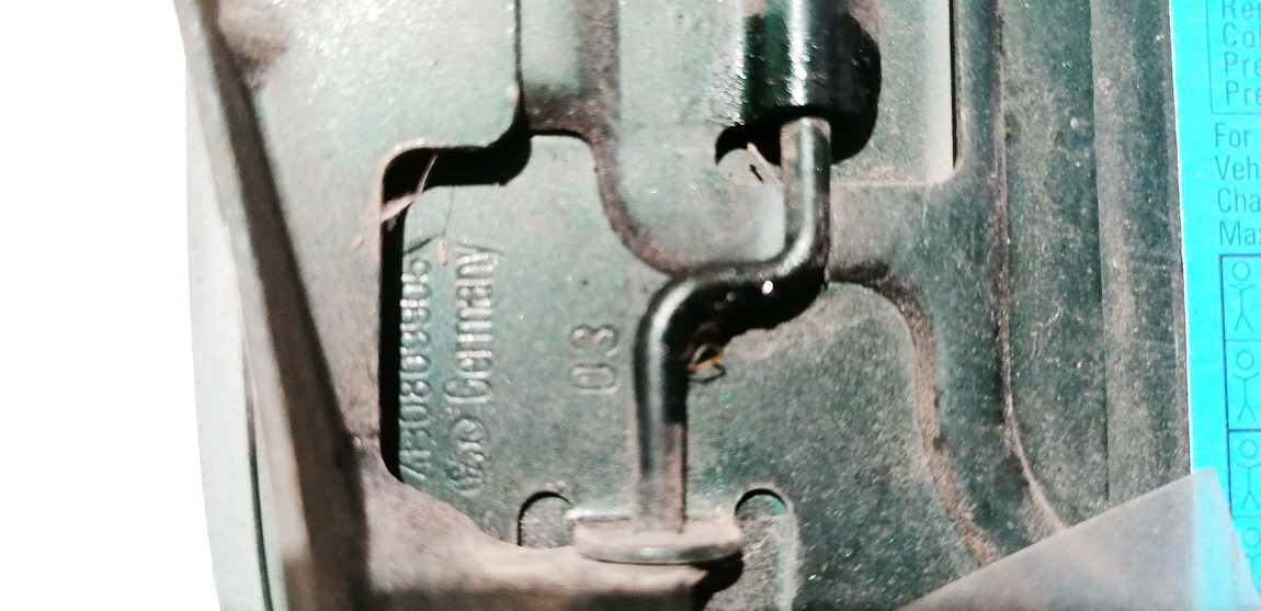 4b0809905 used Fuel door Gas cover Tank cap (FUEL FILLER FLAP) Audi A6