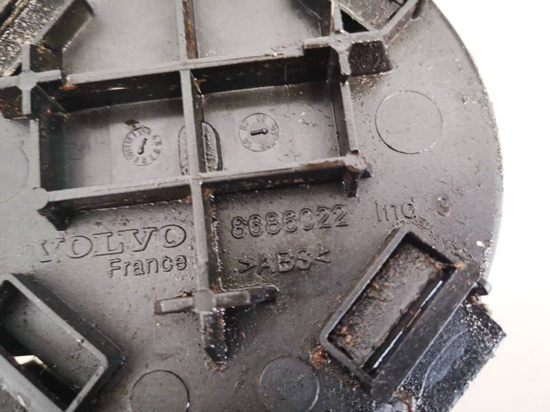 8686022 used Cup holder and Coin tray Volvo V50 2004 2.0L EIS01823593