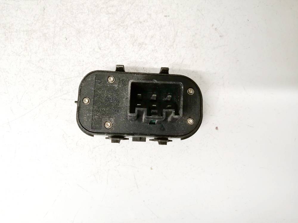 YS4T14529AA Ford Focus 1999 Power window control (Window Regulator-Window Switch) - Thumbnail 2