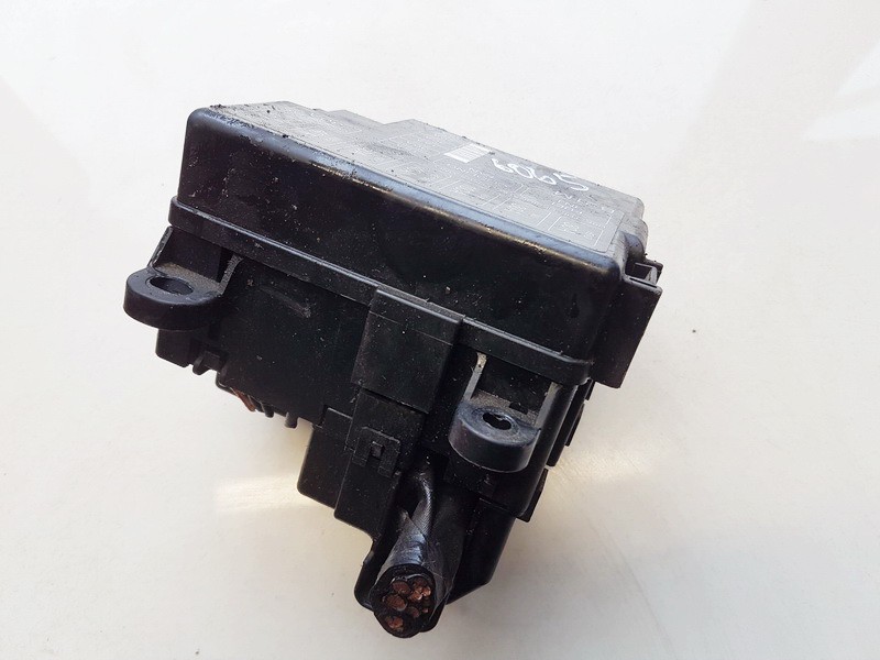 72543033 Mazda 323 1996 Fuse box