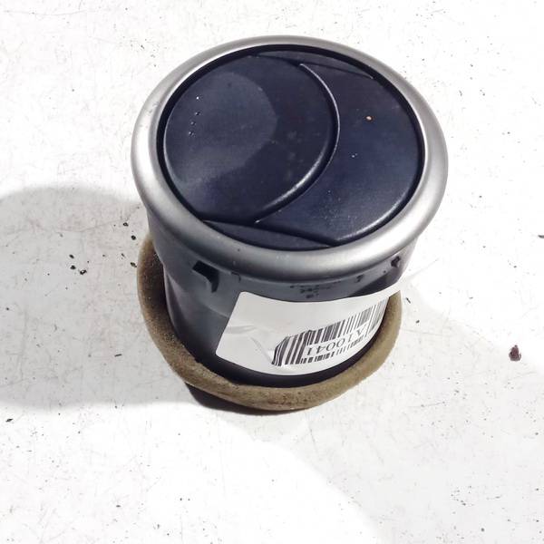 BP4KGM732 Mazda 3 2003 Salona gaisa restes