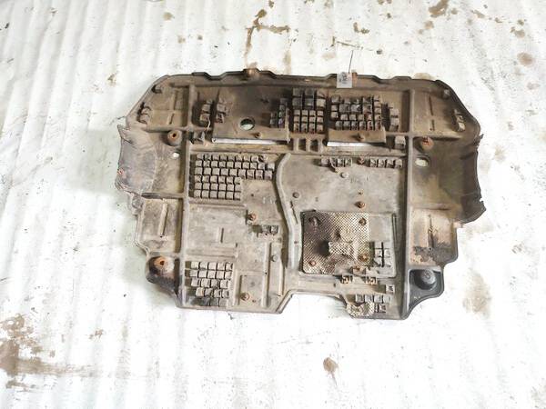 Fiat Croma 2008 Moottorin suojapanssari (alusuoja)