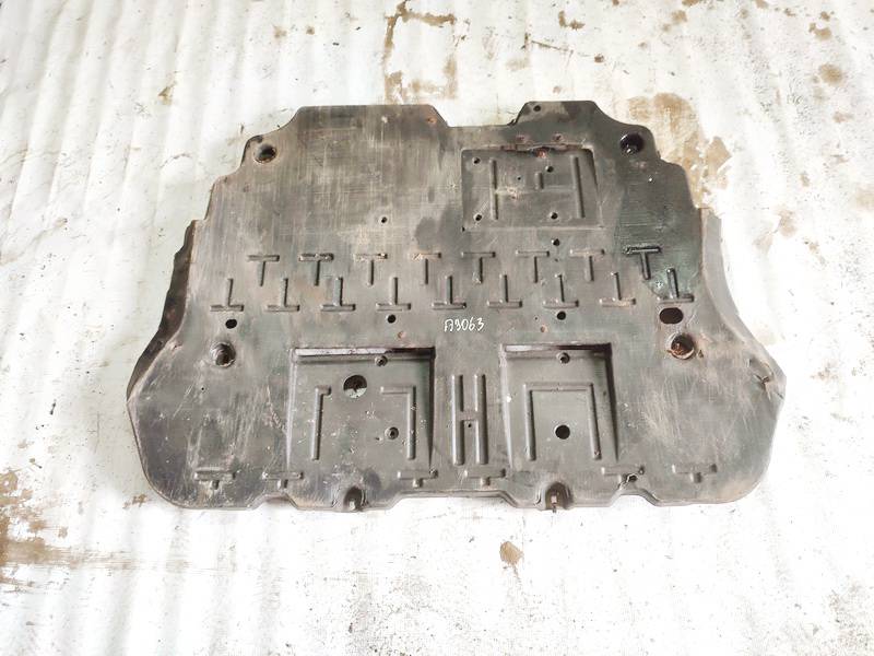 Fiat Croma 2008 Moottorin suojapanssari (alusuoja) - Thumbnail 2