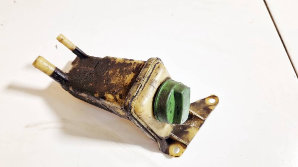 8D0422373C Audi A4 2000 Power Steering Pump Oil Reservoir Tank