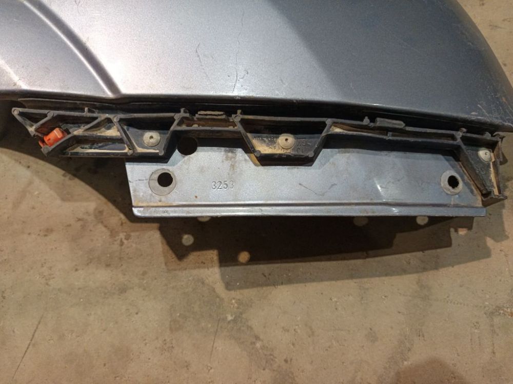 Opel Vectra 2004 Lokasuoja - EDESSÄ OIKEALLA