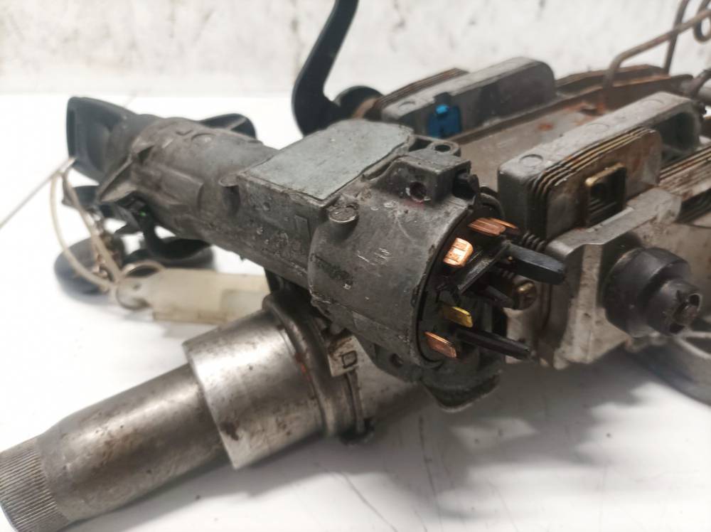 4B0905849 Audi A4 2000 Ignition Barrels (Ignition Switch) - Thumbnail 2