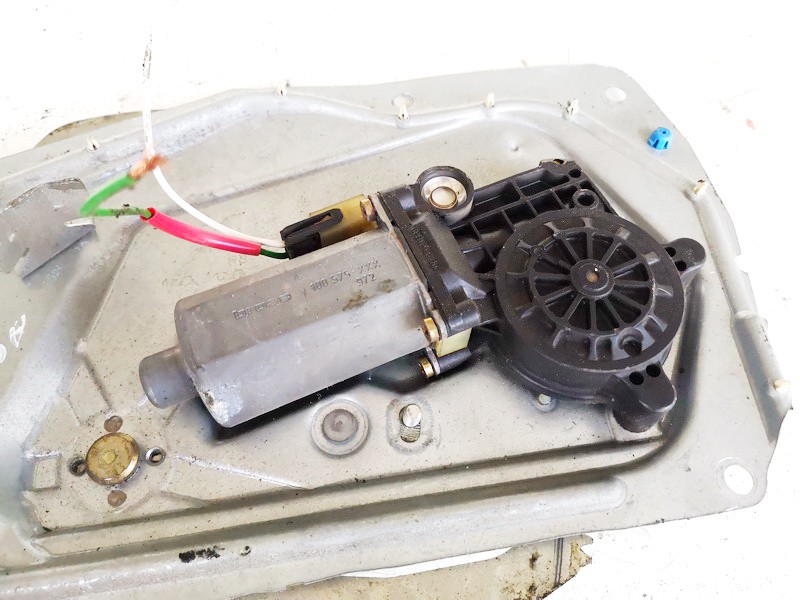 100575XXX Volvo V70 2000 Window Motor - FRONT RIGHT